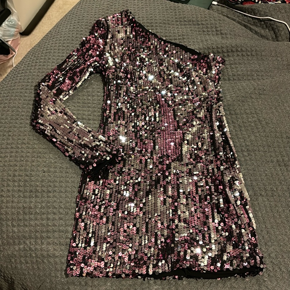 Cosmopolitan Sequin One Shoulder Dress
